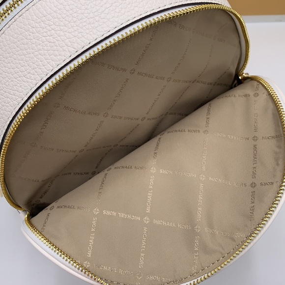 MICHAEL KORS ADINA MEDIUM BACKPACK OPTIC WHITE COLOR - Picture 11 of 16